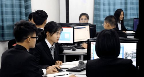 選擇有“錢”途的專業 聚焦高薪金融管理與互聯網銷售